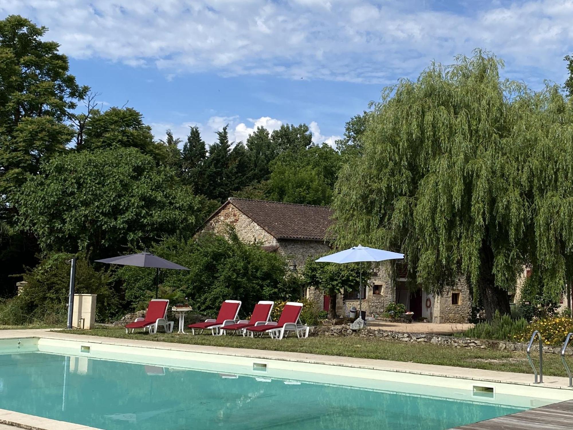 Sfeervol Vakantiehuis Op Landgoed Aan De Dordogne Villa Prudhomat Buitenkant foto