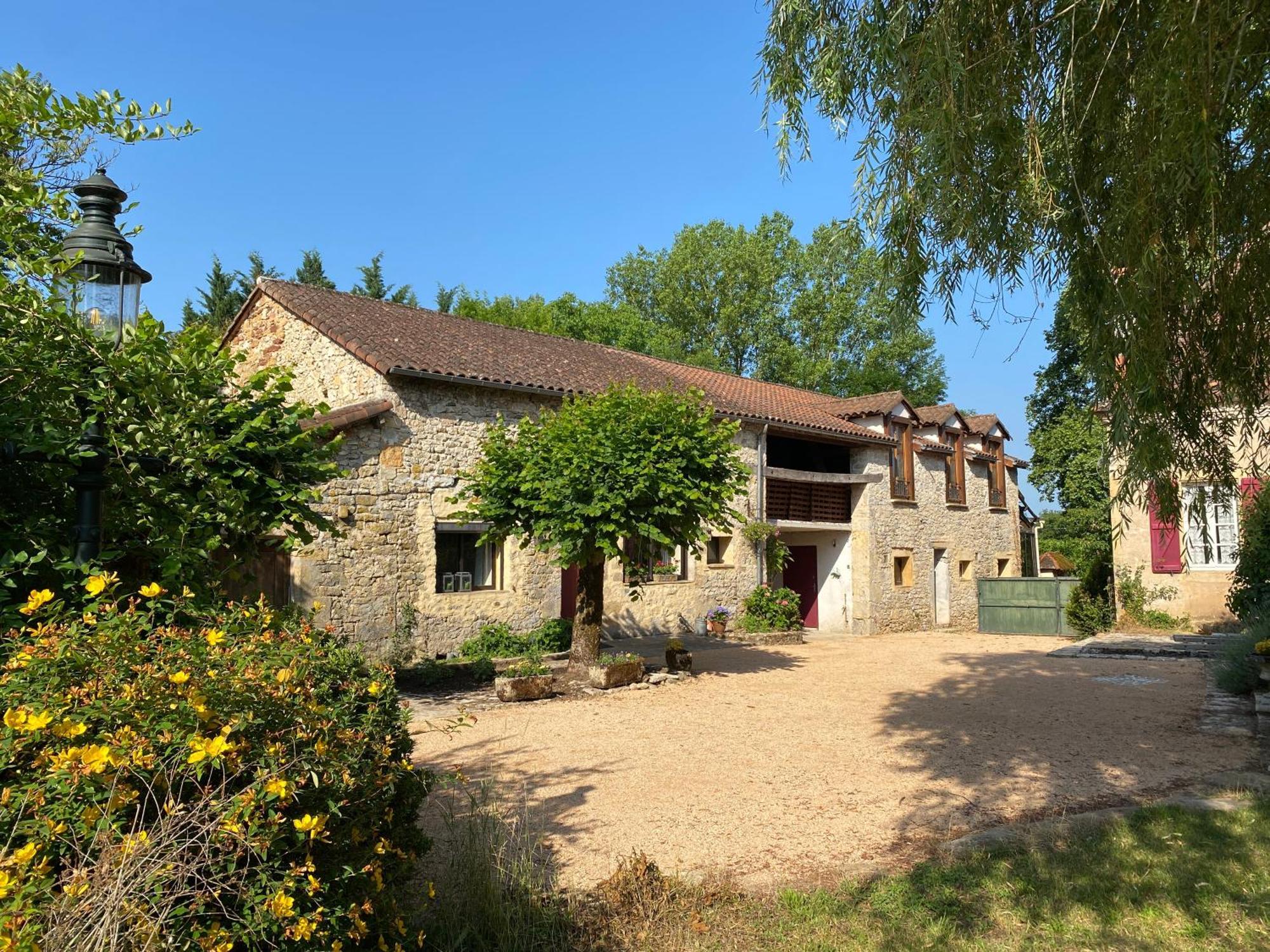 Sfeervol Vakantiehuis Op Landgoed Aan De Dordogne Villa Prudhomat Buitenkant foto